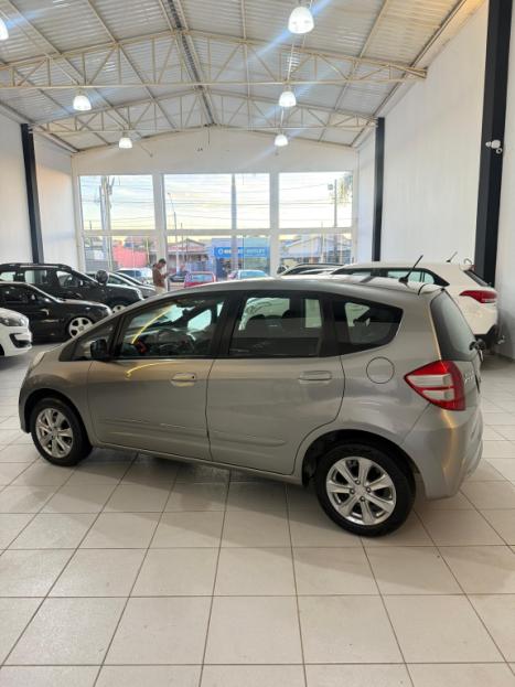 HONDA Fit 1.4 16V 4P LX, Foto 7