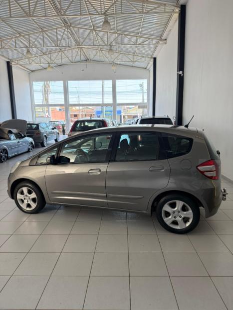HONDA Fit 1.4 16V 4P LX, Foto 9