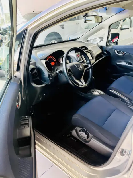 HONDA Fit 1.5 16V 4P LX FLEX AUTOMTICO, Foto 15