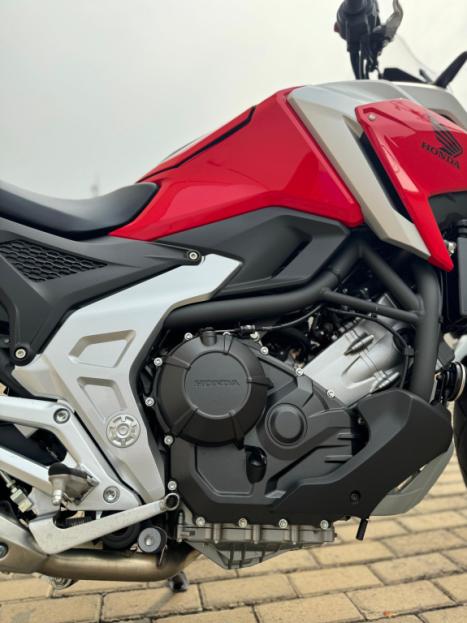 HONDA NC 750 X ABS, Foto 8