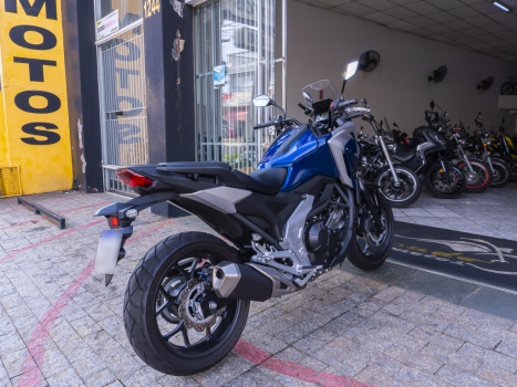 HONDA NC 750 X ABS, Foto 5