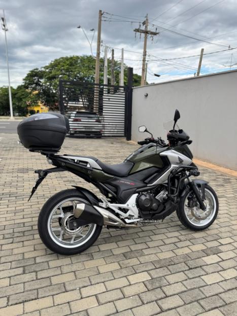 HONDA NC 750 X ABS, Foto 2