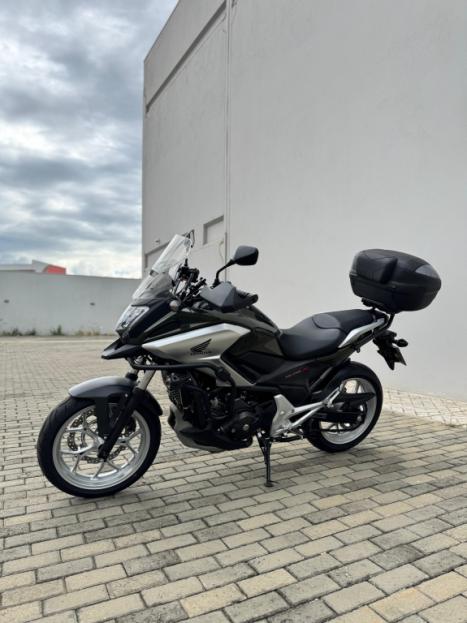 HONDA NC 750 X ABS, Foto 12