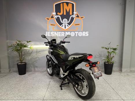 HONDA NC 750 X ABS, Foto 5