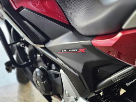 HONDA NC 750 X ABS, Foto 6