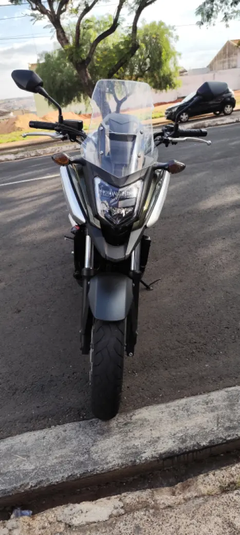 HONDA NC 750 X ABS, Foto 8