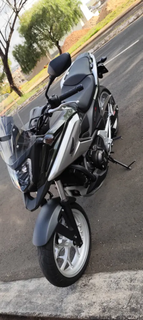 HONDA NC 750 X ABS, Foto 9