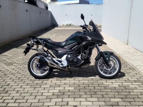 HONDA NC 750 X ABS, Foto 2