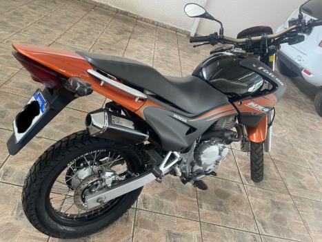 HONDA NX Falcon 400, Foto 2