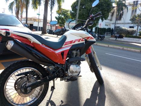 HONDA NXR Bros 160 ESDD, Foto 2