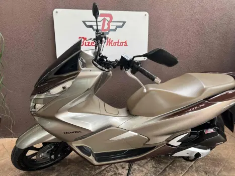 HONDA PCX 150 DLX, Foto 8