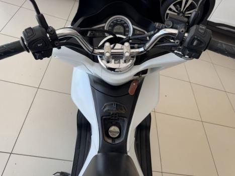 HONDA PCX 150 DLX, Foto 7