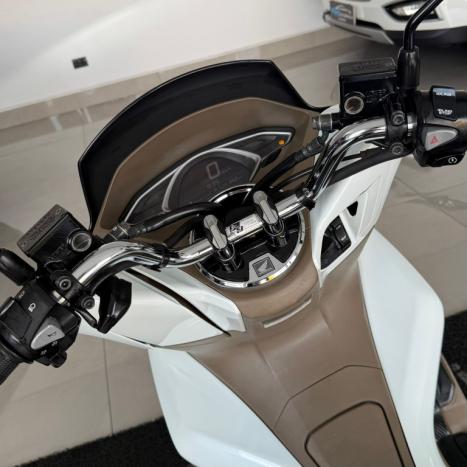 HONDA PCX 150 DLX, Foto 7