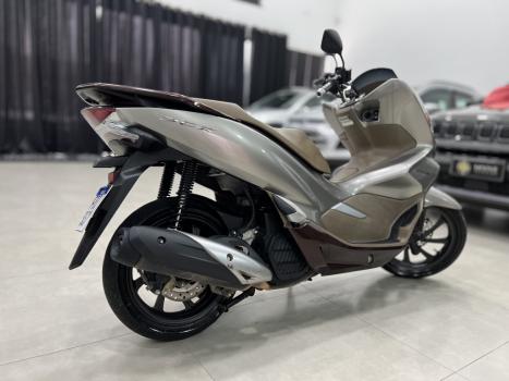 HONDA PCX 150 DLX, Foto 3