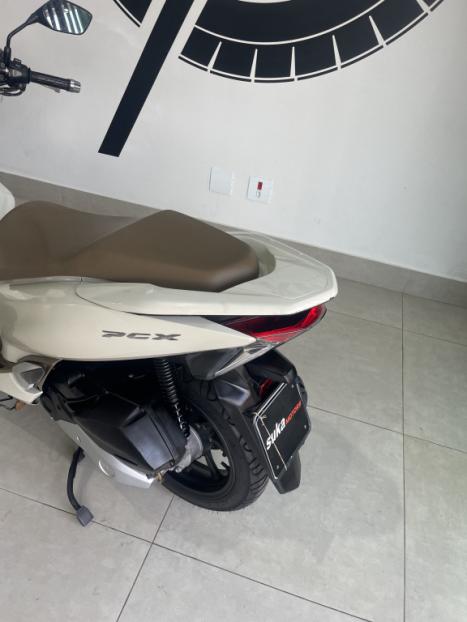 HONDA PCX 150 DLX, Foto 2