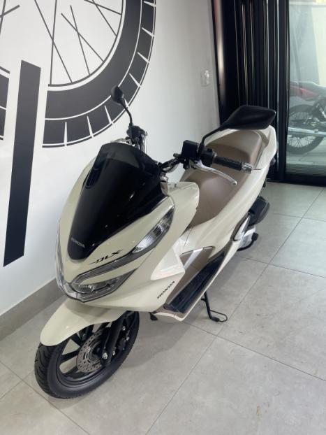 HONDA PCX 150 DLX, Foto 4