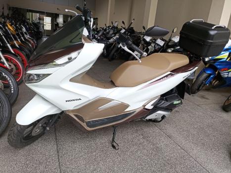 HONDA PCX 150 DLX, Foto 4