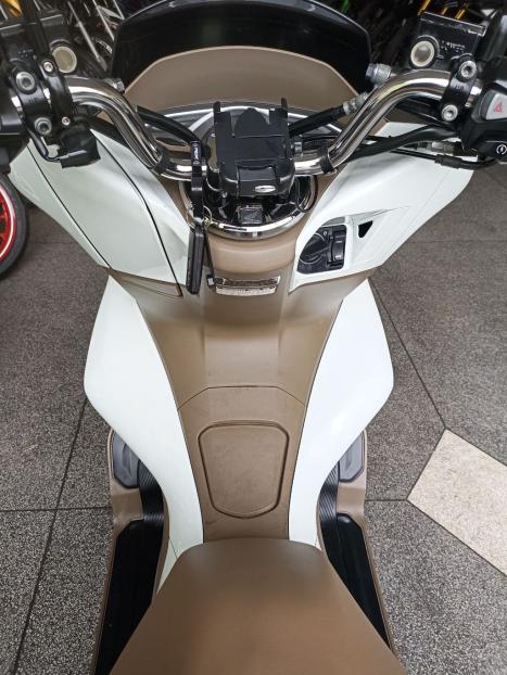 HONDA PCX 150 DLX, Foto 6