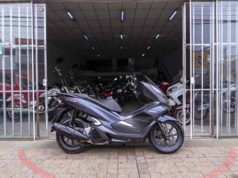 HONDA PCX 160 DLX ABS, Foto 2