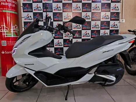 HONDA PCX 160 DLX ABS, Foto 2