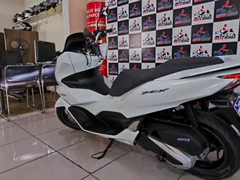 HONDA PCX 160 DLX ABS, Foto 4