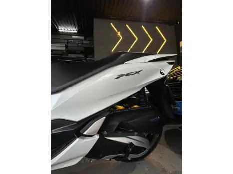 HONDA PCX 160 DLX ABS, Foto 3