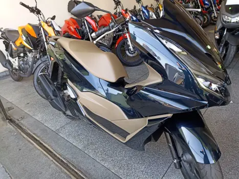 HONDA PCX 160 DLX ABS, Foto 3