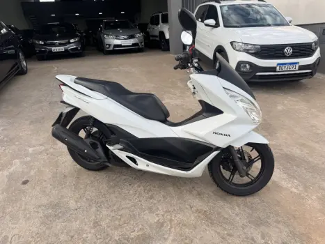 HONDA PCX 160 DLX ABS, Foto 3