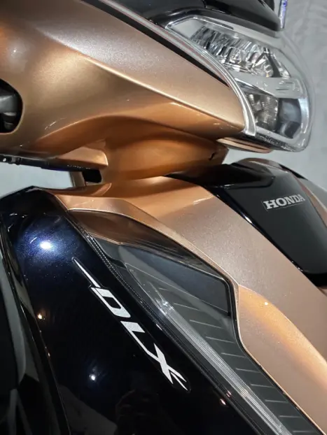 HONDA SH 150 I DLX, Foto 5