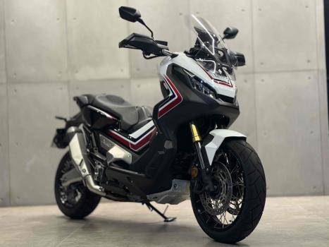 HONDA X-ADV 750 , Foto 1
