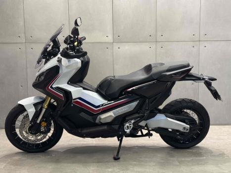 HONDA X-ADV 750 , Foto 3