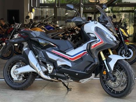 HONDA X-ADV 750 , Foto 2
