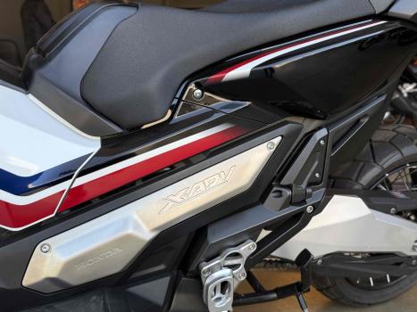 HONDA X-ADV 750 , Foto 4