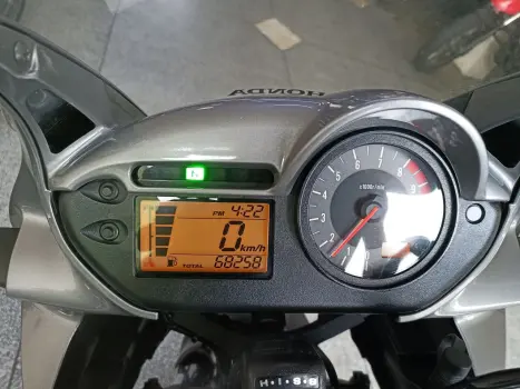 HONDA XL 700V Transalp ABS, Foto 8