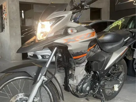 HONDA XRE 190 ABS, Foto 1