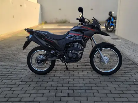HONDA XRE 190 ABS, Foto 1