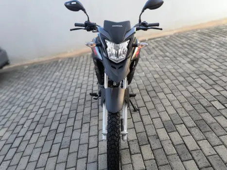 HONDA XRE 190 ABS, Foto 3