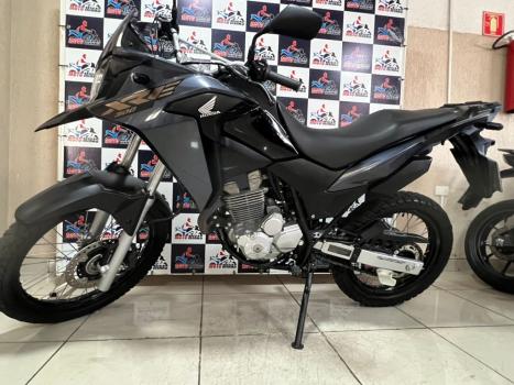HONDA XRE 300 ABS, Foto 1