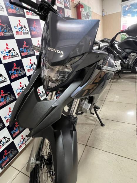 HONDA XRE 300 ABS, Foto 4