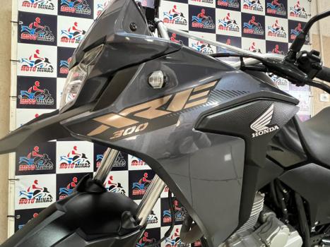 HONDA XRE 300 ABS, Foto 6