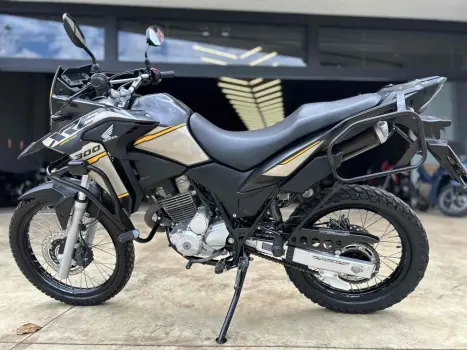 HONDA XRE 300 ABS, Foto 5