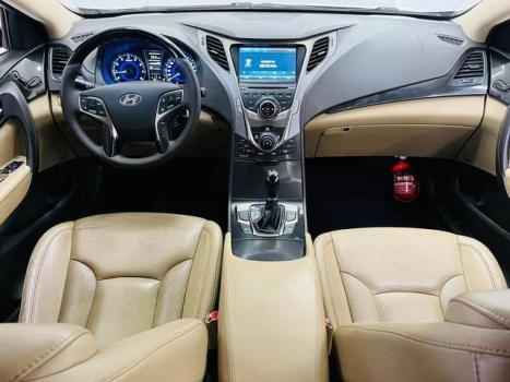 HYUNDAI Azera 3.0 V6 24V GLS AUTOMTICO, Foto 4