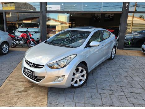 HYUNDAI Elantra 1.8 16V 4P, Foto 4