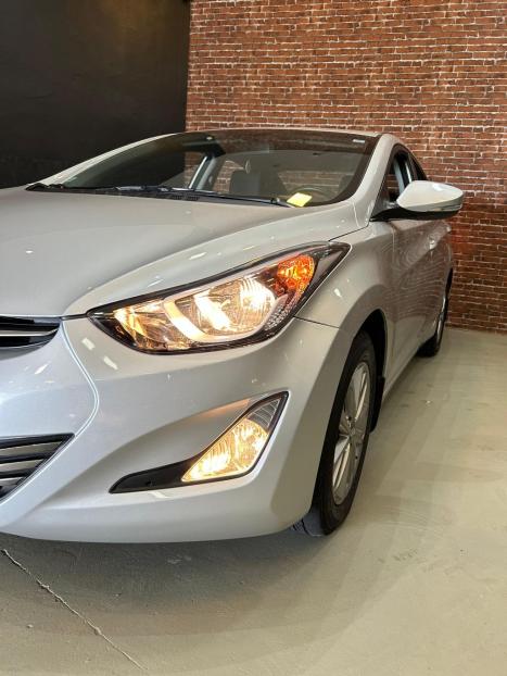 HYUNDAI Elantra 2.0 16V 4P FLEX GLS AUTOMTICO, Foto 6