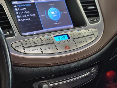 HYUNDAI Genesis 3.8 V6 24V 4P , Foto 14