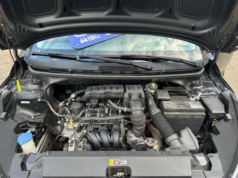 HYUNDAI H 100 2.6 3 P GLS DIESEL, Foto 16