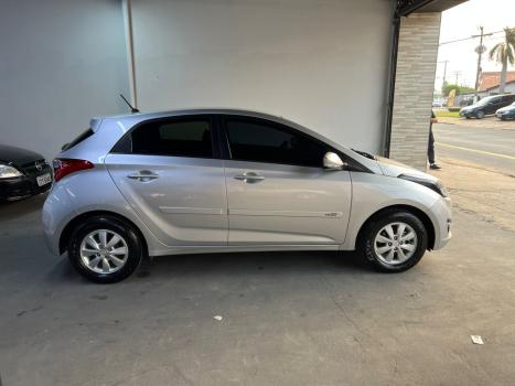 HYUNDAI HB 20 Hatch 1.6 16V 4P FLEX COMFORT PLUS, Foto 7