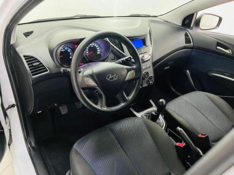 HYUNDAI HB 20 Hatch 1.6 16V 4P FLEX COMFORT PLUS, Foto 3