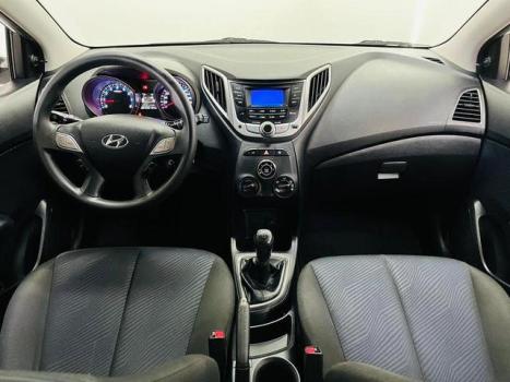 HYUNDAI HB 20 Hatch 1.6 16V 4P FLEX COMFORT PLUS, Foto 4