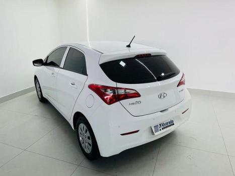 HYUNDAI HB 20 Hatch 1.6 16V 4P FLEX COMFORT PLUS, Foto 14